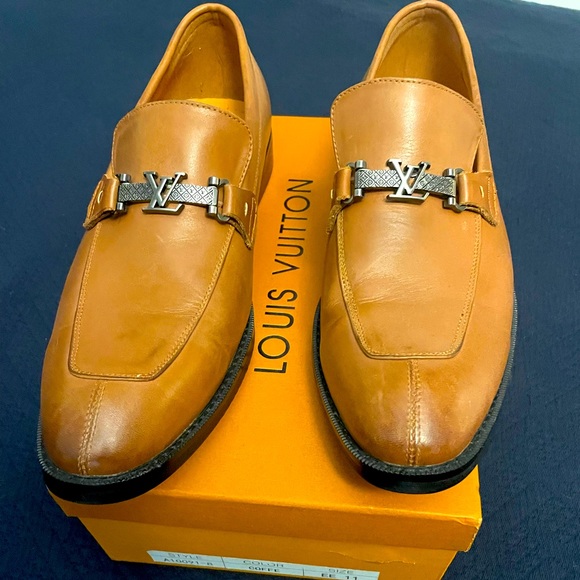 Louis Vuitton shoes brand new. Work once - Picture 2 of 4